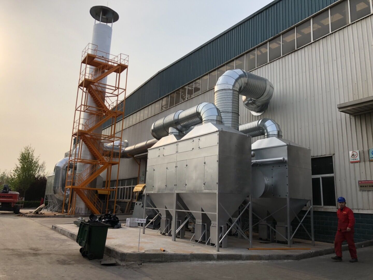 中國重汽集團焊接煙塵廢氣處理工程